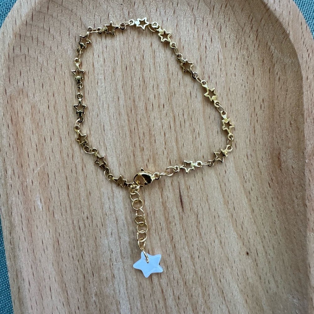 Gold Star Charm Bracelet